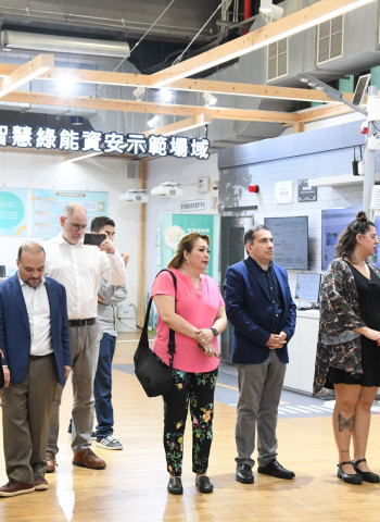 拉丁美洲智庫代表參訪台南沙崙科學城 探索綠能與資安科技