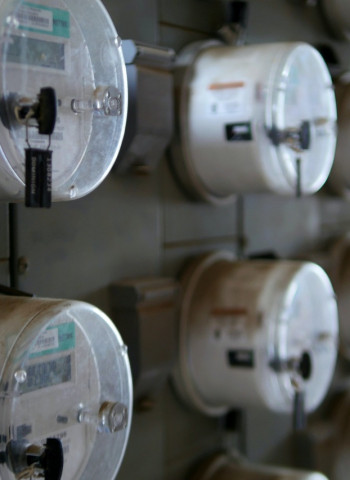 驚人!男子夏季電費飆破17122元,一級變頻冷氣專家教你省電秘訣!