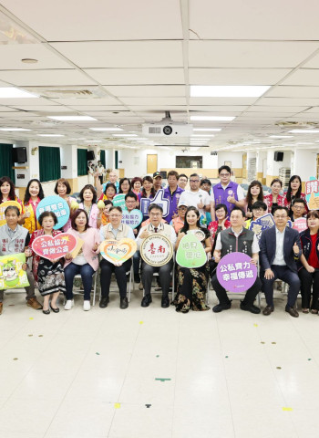 南市民間團體發起「文旦禮盒買一捐一」公益活動 助弱勢挺果農