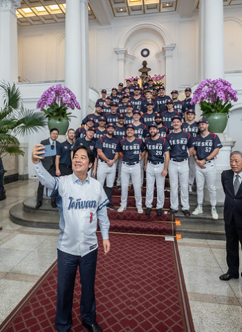 賴清德總統接見捷克國家棒球代表隊 期待促進技術交流深化夥伴關係