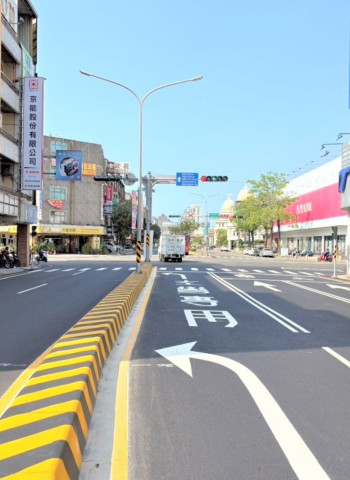 台南市健康路口新增4處左轉保護時相 行人安全再升級