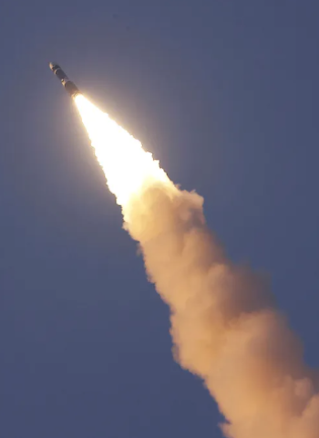 美國總統大選前夕 北韓發射多枚彈道飛彈 加劇區域緊張情勢