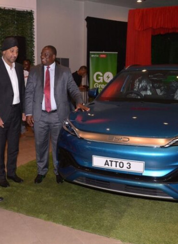 中國要求暫停對支持歐洲電動車關稅國家投資，促使車廠調整佈局