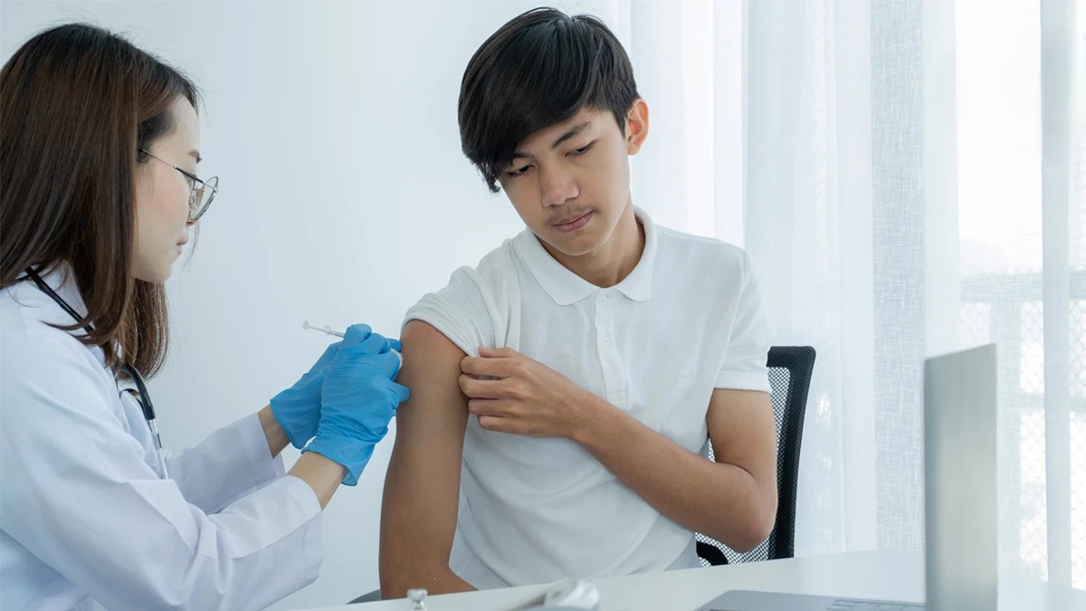 每6個月復發嚴重菜花 醫:HPV病毒不應輕忽 接種疫苗有效預防癌症風險