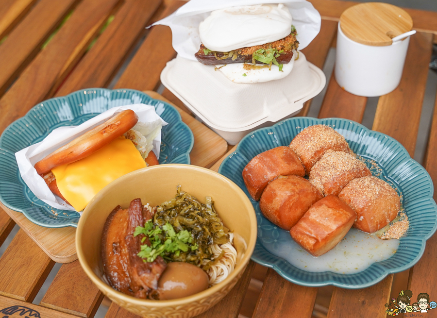 小琉球人氣刈包搭炸饅頭甜點 黑豬滷香飄散老饕回訪不斷