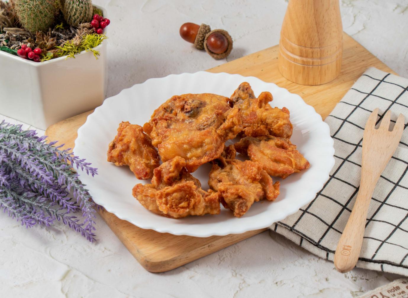 台東人氣豆乳雞藏身巷弄 靠一口酥香成為在地人宵夜首選