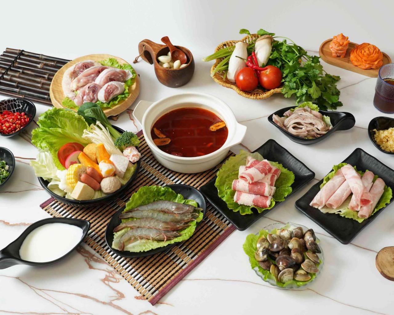 高雄養生鍋物推薦 從豬肚雞湯到川味麻奶鍋 多元湯頭一次滿足