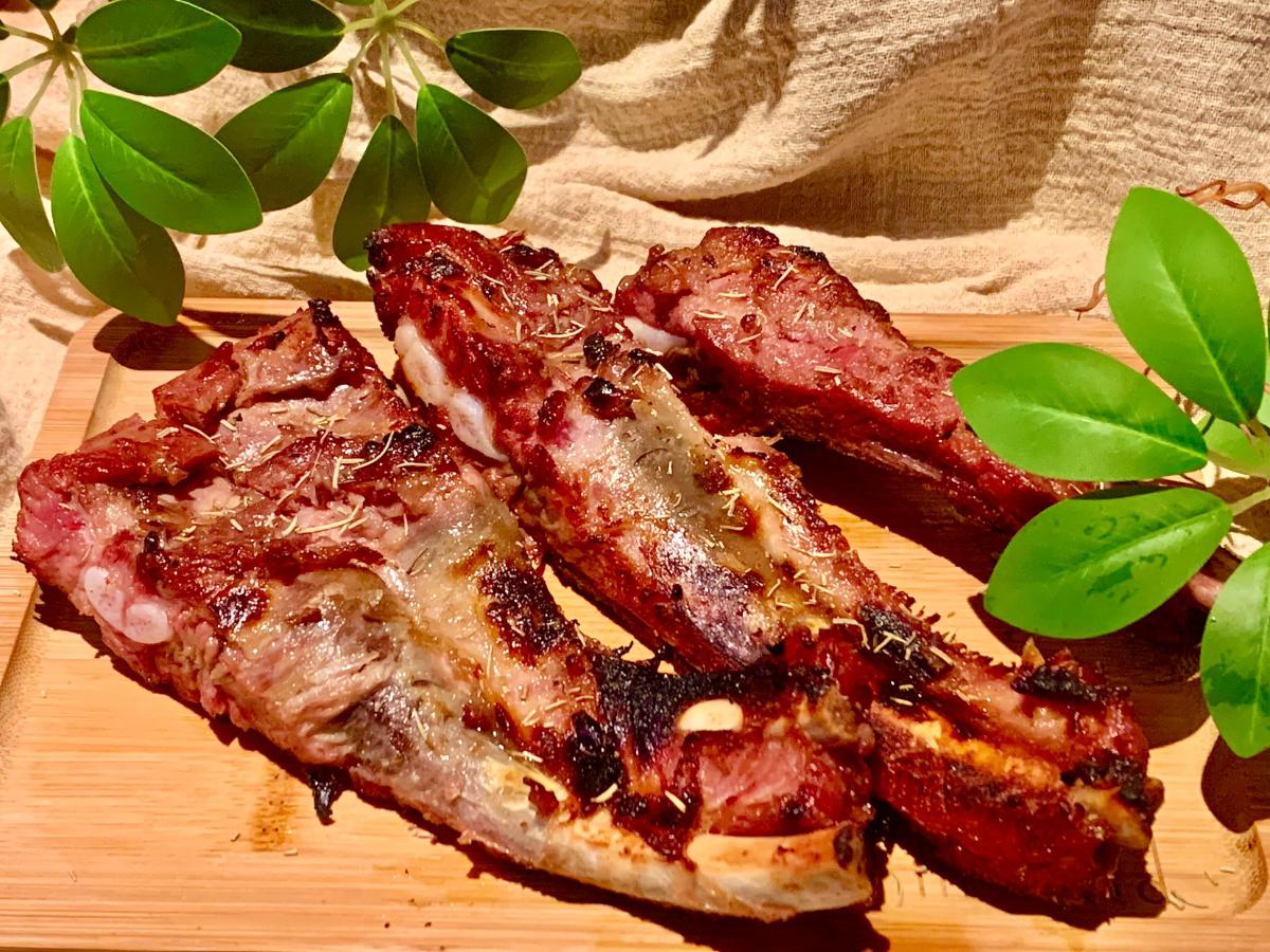 花蓮東大門周邊深夜餐酒館 森林系質感裝潢 創意原民盤餐必吃