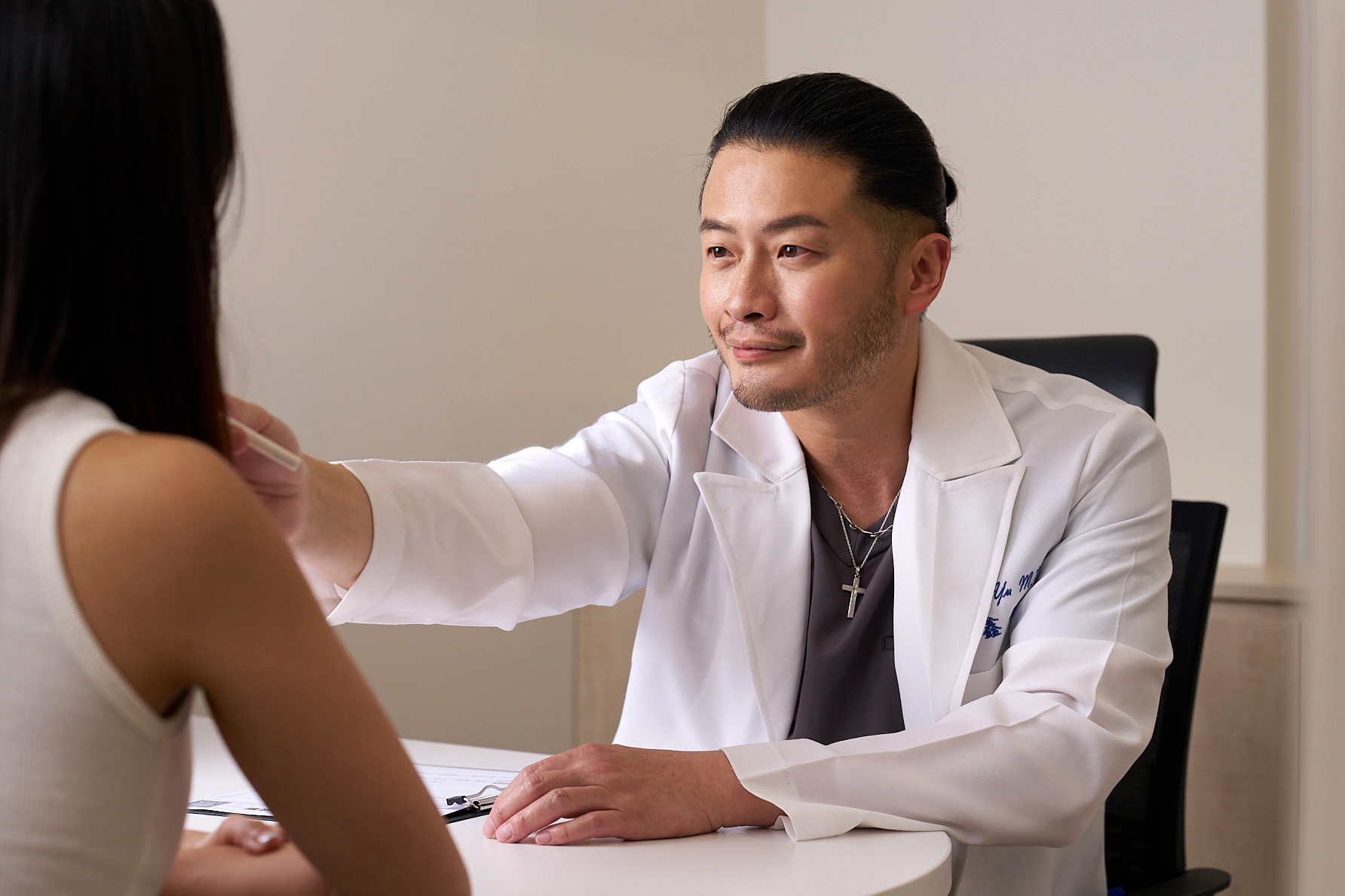 告別過度填充 醫師談自然微調審美趨勢