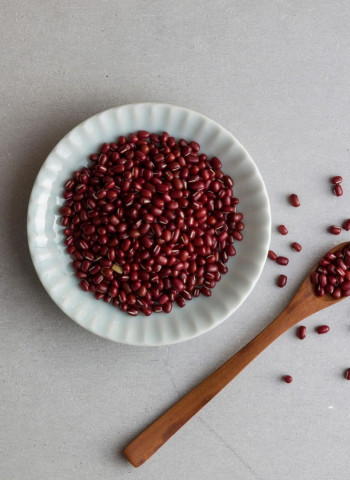 從除草劑固殺草核准為紅豆落葉劑看農藥管理