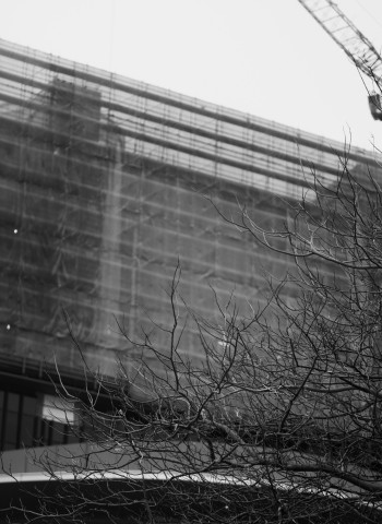 國銀不動產放款比重飆升至兩年高 六家銀行逼近紅線