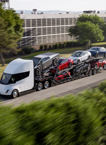 特斯拉公佈 2024 年第三季的生產與交車結果,面臨年庫存增長挑戰