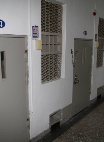 神秘傳說死囚腳鐐彈頭 可去邪避凶成搶手貨