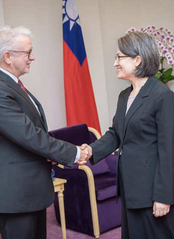 副總統蕭美琴接見歐洲議會訪團 感謝促進臺歐盟夥伴關係