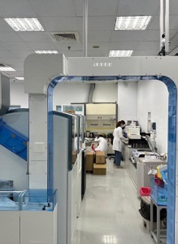 小港醫院檢驗科智慧創新 打造空中天橋輸送系統