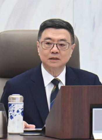 行政院長卓榮泰提出四項原則應對房貸問題，維護金融市場和不動產市場穩定