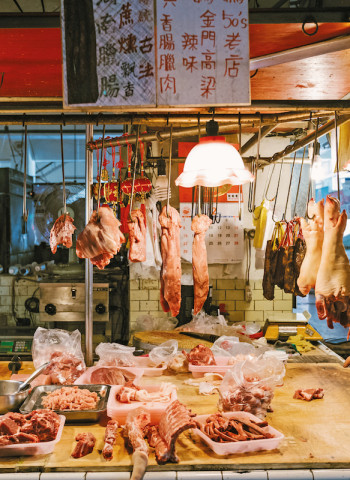 人均消費量超越米糧 新消費訴求改寫肉品供應鏈:佳餚食安與時俱進 產銷各端受不同議題挑戰