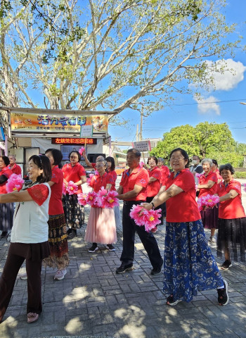 中秋節特別活動 臺南市政府社會局帶領高齡長者樂享健康生活
