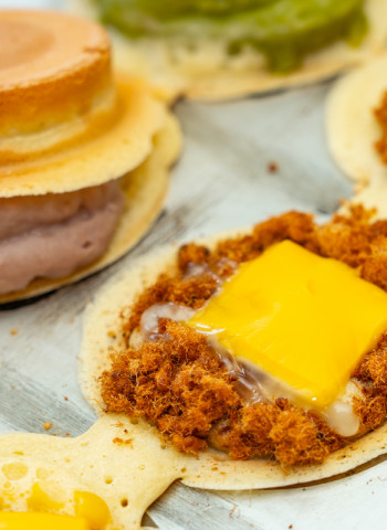 【臺南好呷市】甜在心紅豆餅：日賣千顆的平民爆漿甜點