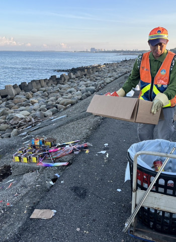 中秋夜放煙火擾民 環保局一夜開出8張罰單