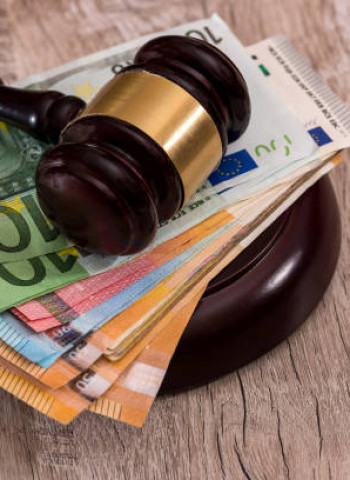 美國對等關稅上路 亞洲貨運市場急凍 航運業面臨重創