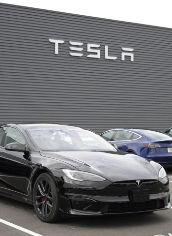 特斯拉投資人歡迎馬斯克淡出DOGE職務 股價強勢反彈