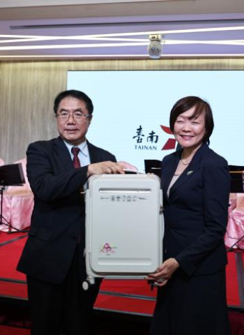 安倍昭惠拋磚引玉援助臺南 臺南市長黃偉哲：跨越國界的真情，是我們走下去的力量