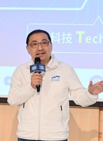 中央不補助學校電費 新北市長侯友宜承諾編列7.1億元全額承擔 確保學生公平學習環境