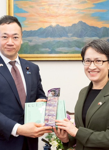 蕭美琴副總統接見日本前法務大臣鈴木馨祐眾議員　強調臺日合作深化經貿投資　共同促進區域穩定繁榮