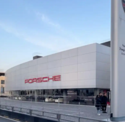 Porsche在中國市場崩潰警訊浮現　保時捷經銷商閉店頻傳並拔百座充電樁　充電布局收縮引熱議