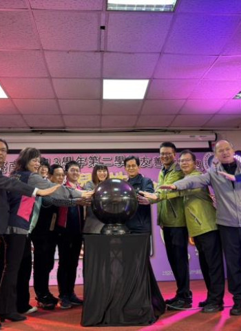 友善校園週宣導活動 南市府殷世熙副秘書長與師生一起展現拒絕兒少性剝削之決心