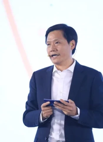 小米汽車交付破16萬輛!雷軍興奮談股價:漲了很開心,跌了別罵我