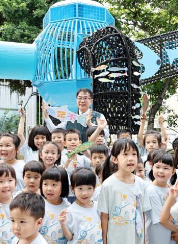 「一區一特色公園」再添亮點　臺南市長黃偉哲視察臺南北區華德公園特色遊戲場
