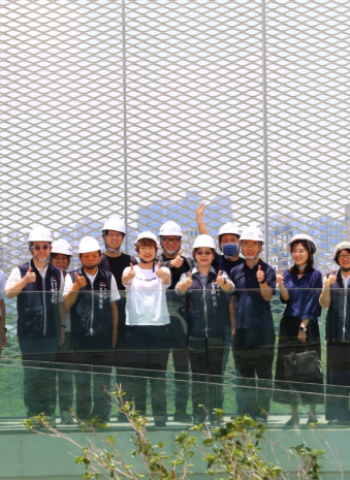 臺中綠美圖12月正式開館　新北市府率團參訪交流圖書館規劃經驗