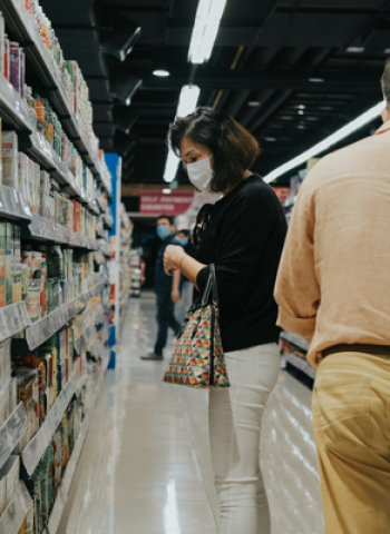 臺北市4月CPI年漲2.01%、工程物價小跌　水果、醫療費用成主因