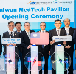 國科會、經濟部領軍「Team Taiwan」亮相MEDICA 2025 展現臺灣智慧醫材國際實力