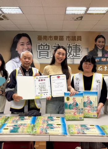 台南市議員曾之婕攜手大埔福德祠　750公斤白米送暖弱勢