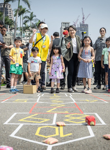 蕭美琴副總統出席總統府假日開放參觀活動　與民互動體驗童趣與文化魅力