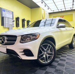 車子洗過不等於乾淨 中壢KZ 車體美研從車體內外到輪框 做出看得見清潔差異