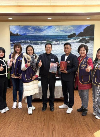 國際同濟會連江縣會捐贈助學金關懷馬祖學子　連江縣長王忠銘表達誠摯感謝