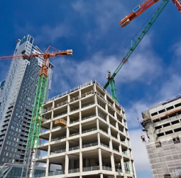 土方之亂引爆房市核彈　土方清運新制衝擊全臺建商停工潮　業界集體哀號直言會完蛋