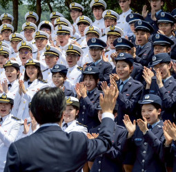 賴清德出席國防大學三軍八校院聯合畢業典禮　勉勵軍校生堅定信念成為國家最可靠力量