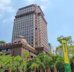 國泰投信高層異動　總經理張雍川請辭　內控爭議後啟動金融治理調整