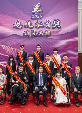 賴清德總統出席2026總統教育獎頒獎典禮　表揚60位學子勇敢追夢勉勵開創人生新舞臺