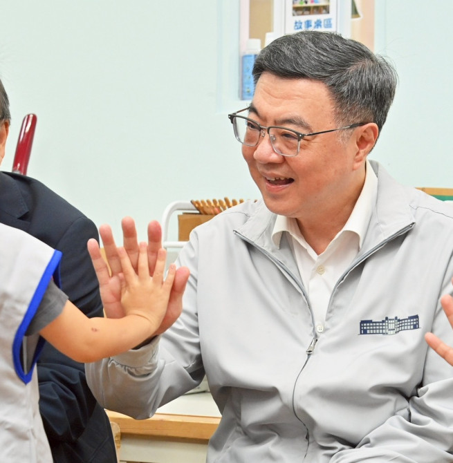 行政院長卓榮泰訪視新莊非營利幼兒園　推建構育兒支持鐵三角打造友善生養及職場環境
