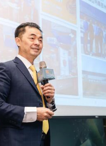 第30屆創業楷模邱銘乾董事長翻轉人生　從礦工之子到台積電供應鏈關鍵企業家｜家登精密工業(股)公司