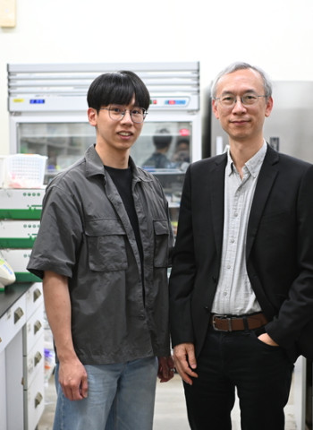 中正大學跨國研究新突破　陳永恩教授與博士生徐伯彥建立精準預測特定化療藥物之心臟副作用風險新機制