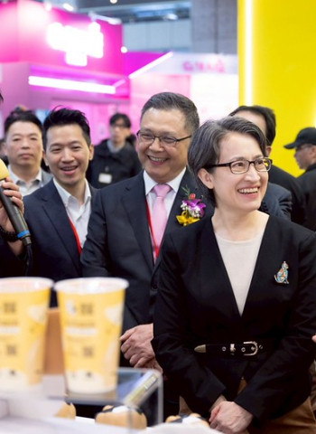 蕭美琴副總統出席台北國際連鎖加盟展　強調政府投入資源協助臺灣品牌走向國際