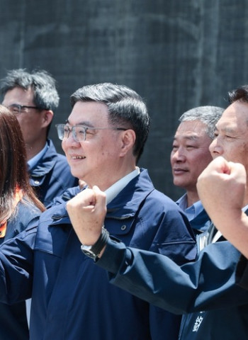赴馬祖視察海巡廳舍重建工程進度 行政院長卓榮泰強調全面厚實海巡量能與國防韌性捍衛海疆與國土安全