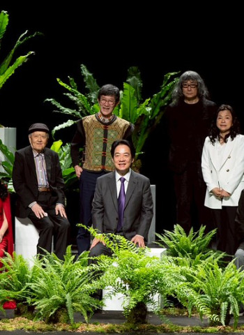 賴清德總統感謝國家文藝獎得主為臺灣留下時間的刻度　強調守護自由創作環境